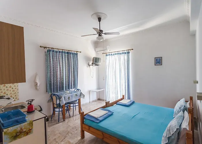 Konukevi Vienna Méthana